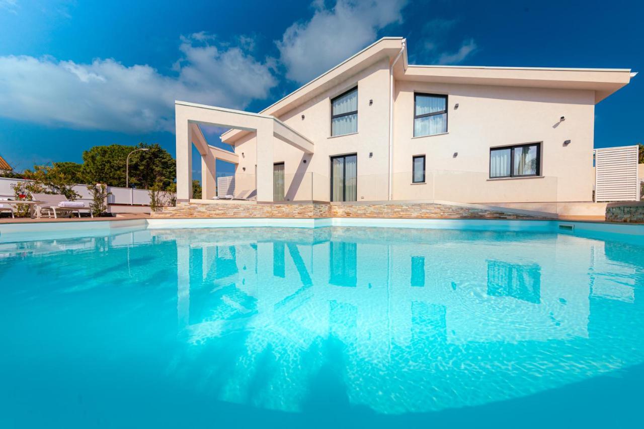 Gelso Bianco Boutique Apartments Campofelice Di Roccella Exterior foto