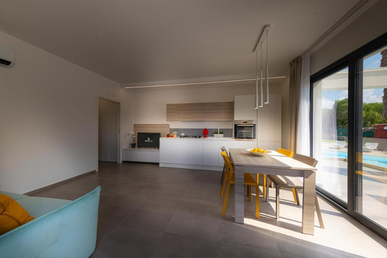 Gelso Bianco Boutique Apartments Campofelice Di Roccella Exterior foto