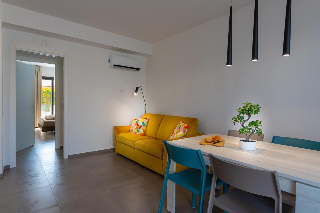 Gelso Bianco Boutique Apartments Campofelice Di Roccella Exterior foto