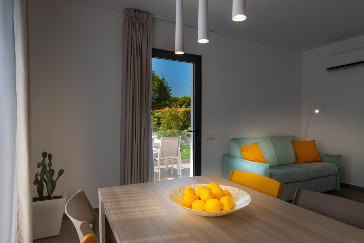 Gelso Bianco Boutique Apartments Campofelice Di Roccella Exterior foto