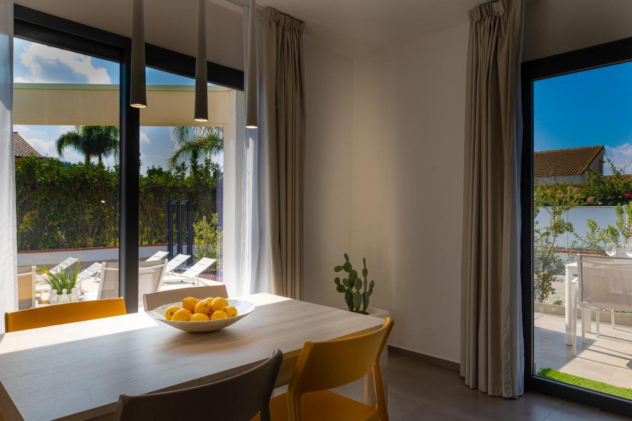 Gelso Bianco Boutique Apartments Campofelice Di Roccella Exterior foto