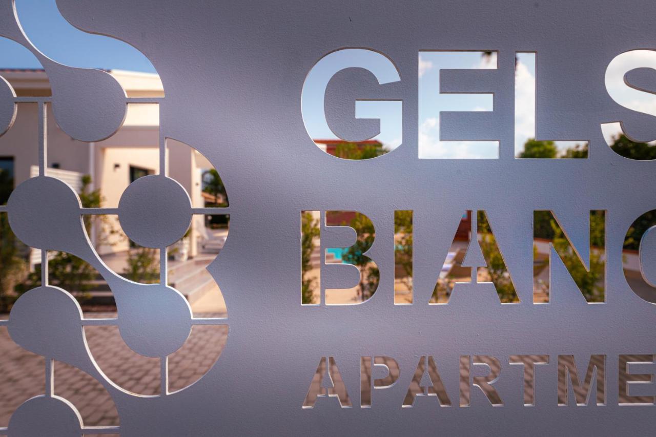 Gelso Bianco Boutique Apartments Campofelice Di Roccella Exterior foto