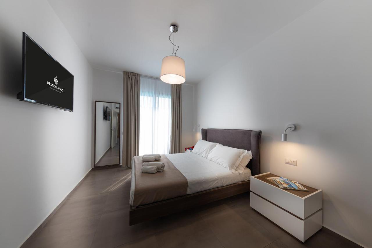 Gelso Bianco Boutique Apartments Campofelice Di Roccella Exterior foto