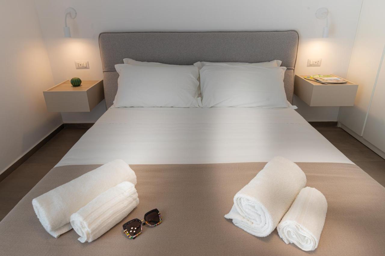 Gelso Bianco Boutique Apartments Campofelice Di Roccella Exterior foto